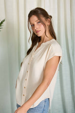 CUFFED SLEEVE BUTTON DOWN LIGHTWEIGHT TOP