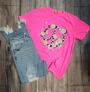 Retro Hot Pink Peace -Graphic Tee