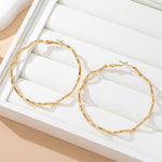 Oversized Hammered Gold Wavy Hoop Earrings | 80E61830