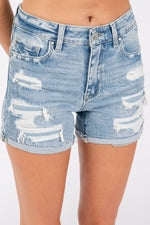 P1338R-LA HIGH RISE PATCHED SHORTS W/ CUFFED HEM