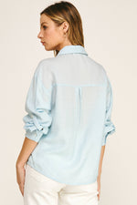 PEARL POCKET RELAXED BUTTON DOWN BLOUSE