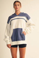 940BK Lari Hooded Sweatshirt 3