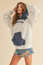 940BK Lari Hooded Sweatshirt 3