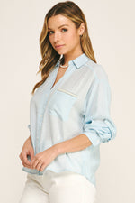 PEARL POCKET RELAXED BUTTON DOWN BLOUSE